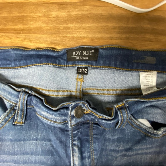 Judy Blue Distressed Skinny Jeans in Classic Blue - Picture 3 of 3